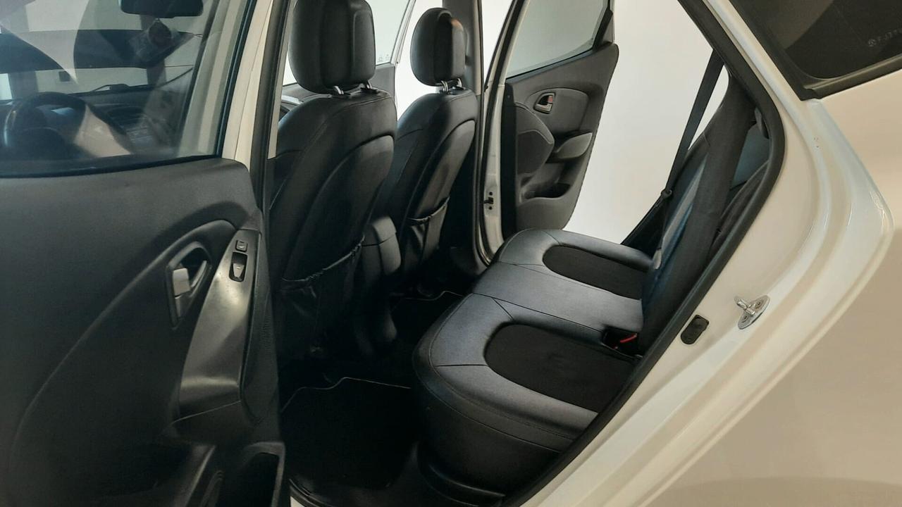 Hyundai iX35 1.7 CRDi 2WD Xpossible