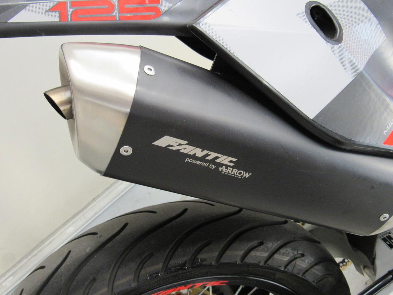 Fantic Motor XMF 125 COMPETITION 11 KW PATENTE A1 E B