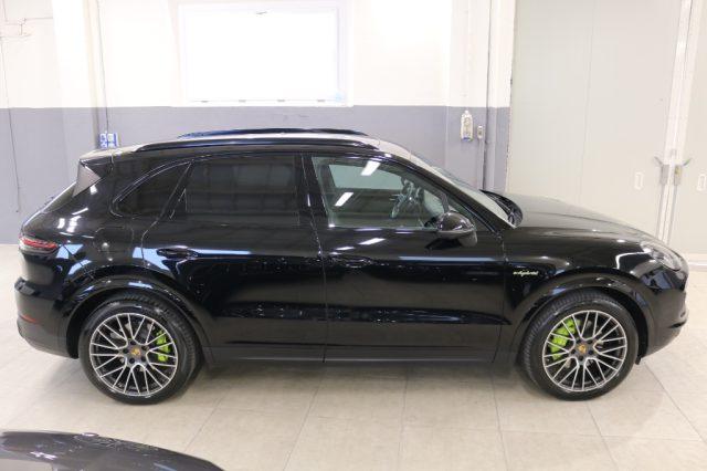 PORSCHE Cayenne 3.0 V6 E-Hybrid