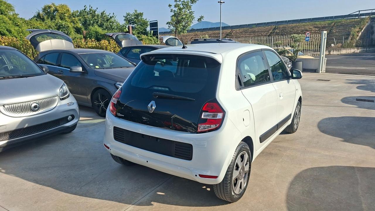 Renault Twingo TCe 90 CV EDC 2016