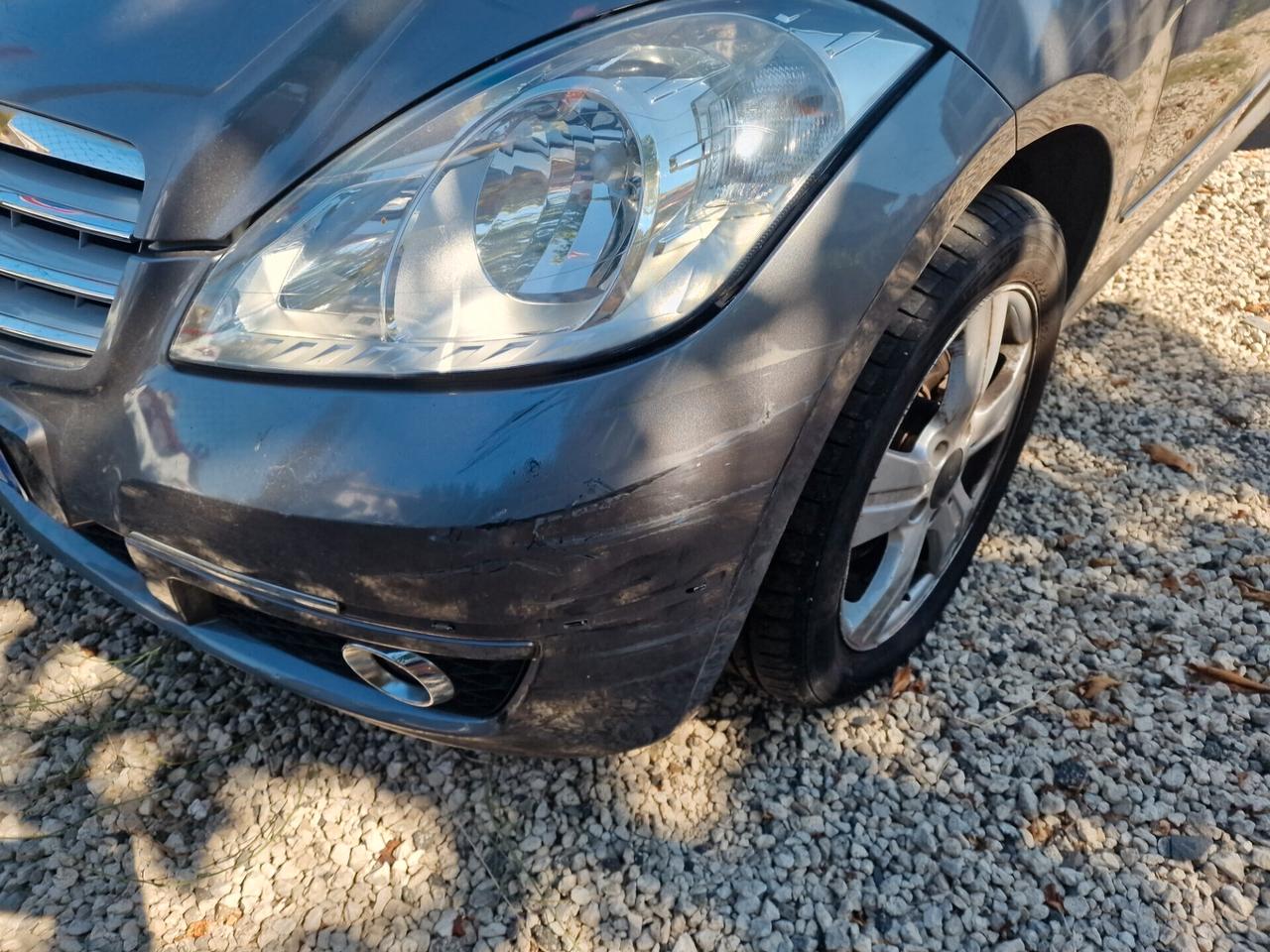 Mercedes-benz A 180 A 180 CDI Premium *EURO 5 AUTOMATICA*