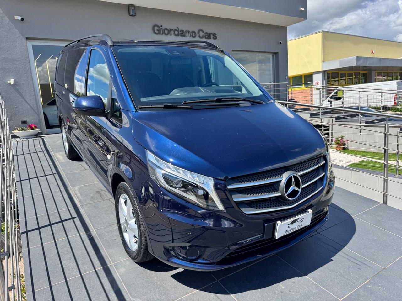 Mercedes-benz V 200 d Premium Long 6 posti autocarro