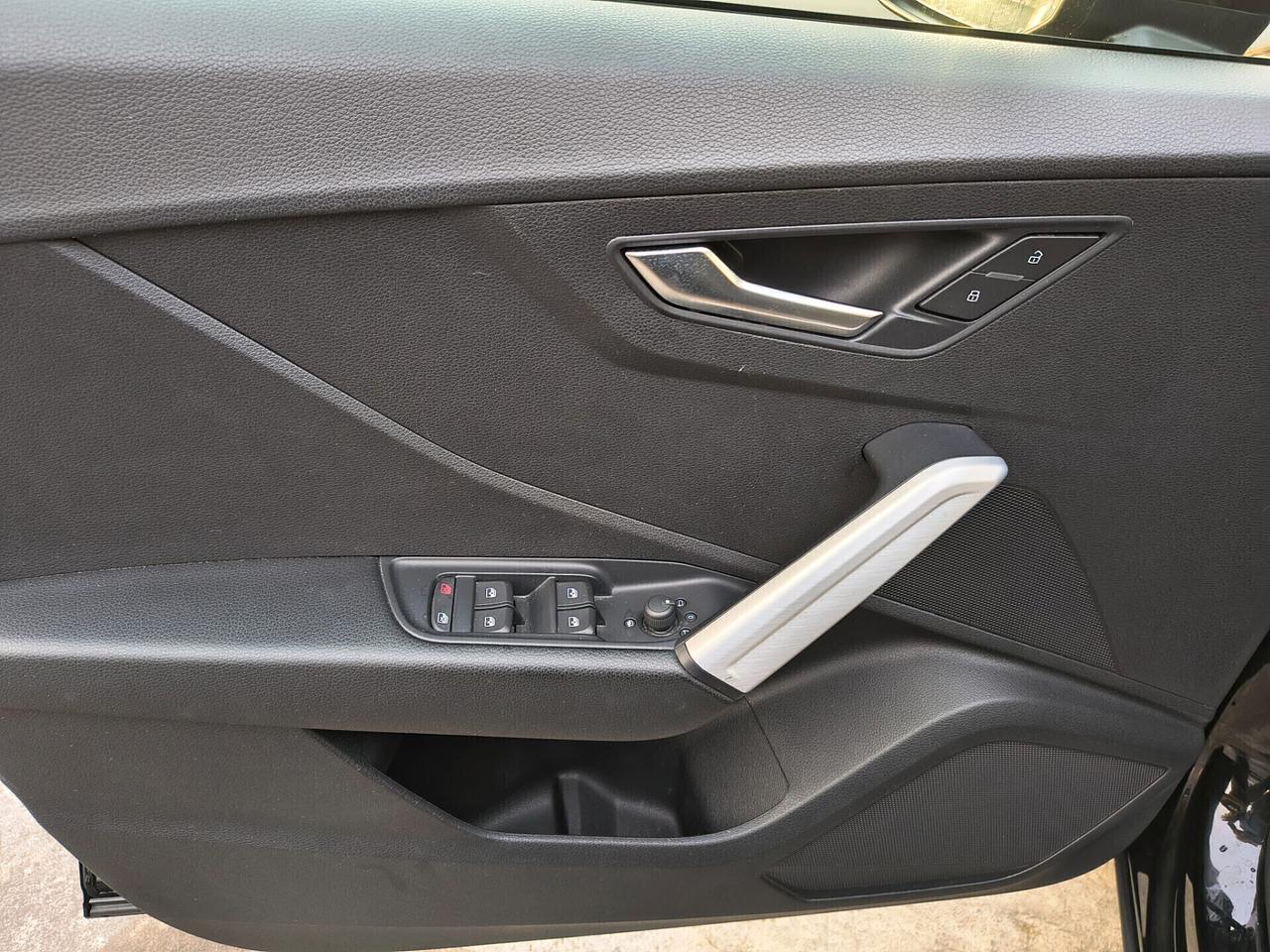 AUDI Q2 AUTOMATICA SOLO 70.000 KM 1.0 BENZINA 2019