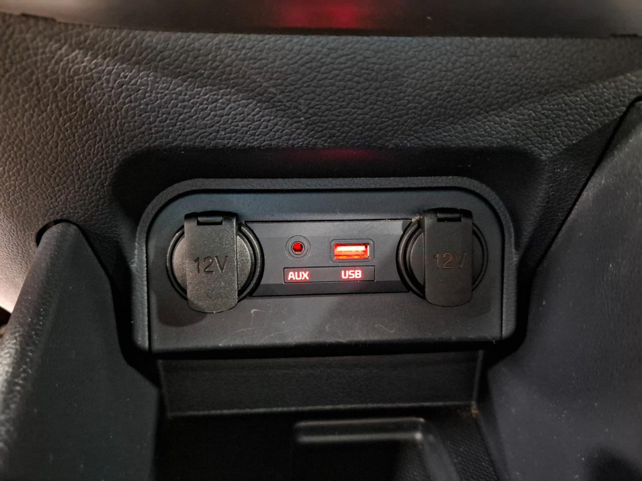 Kia Rio 1.4 CRDi S&S High Tech Neopatentato