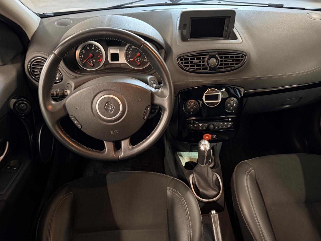 Renault Clio 1.2 16V 5 porte Dynamique