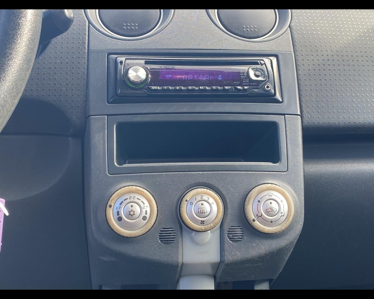 MITSUBISHI Colt 6ª serie - Colt 1.1 12V 3p. GPL Inform