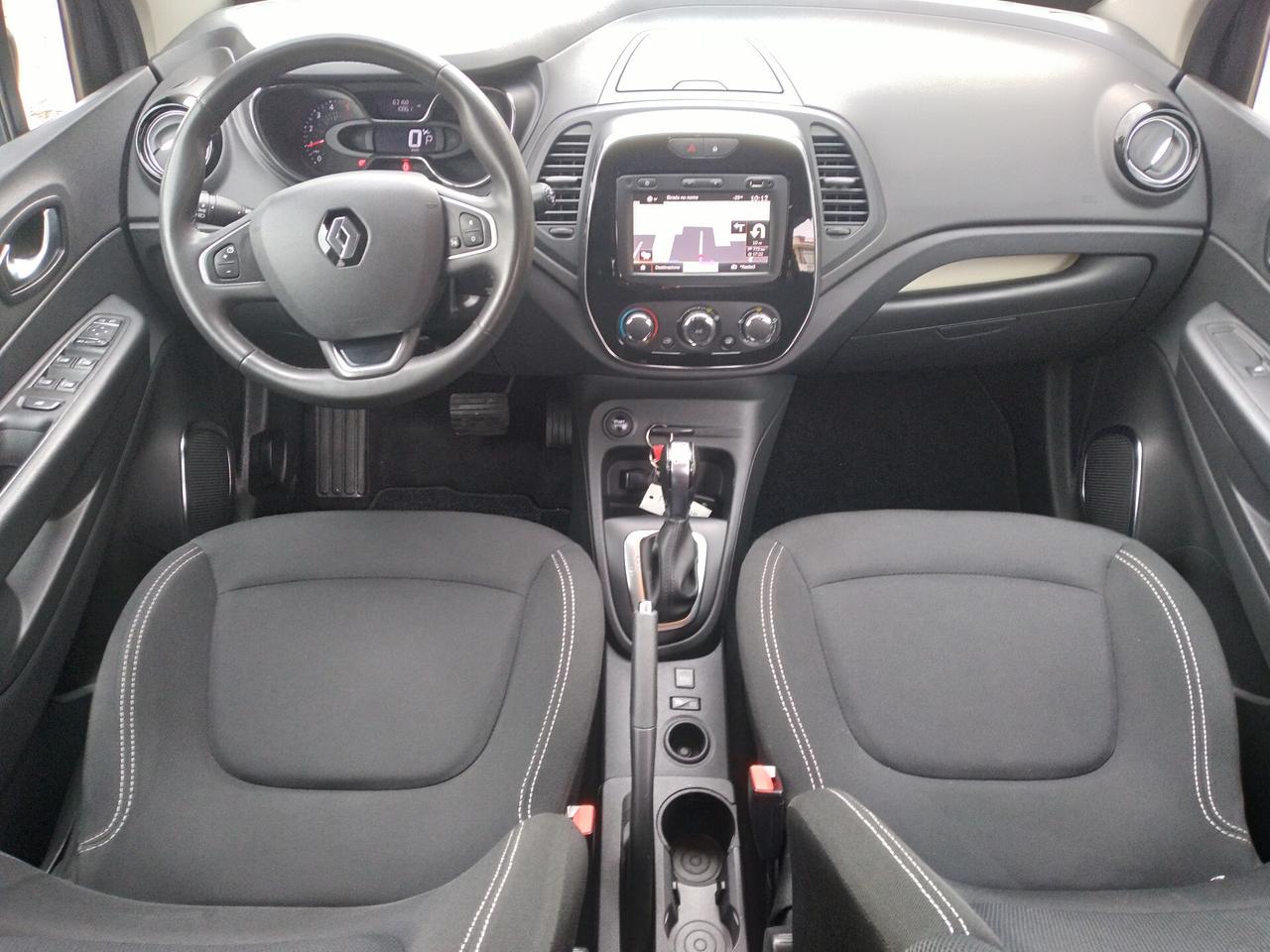 Renault Captur dCi 8V 90 CV EDC Sport Edition