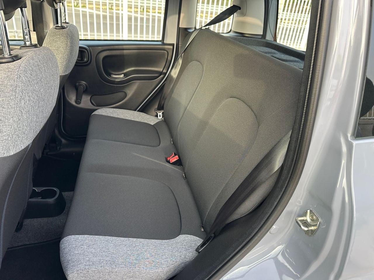 Fiat Panda 2022 1.0 FireFly ibrida/benzina 13.000
