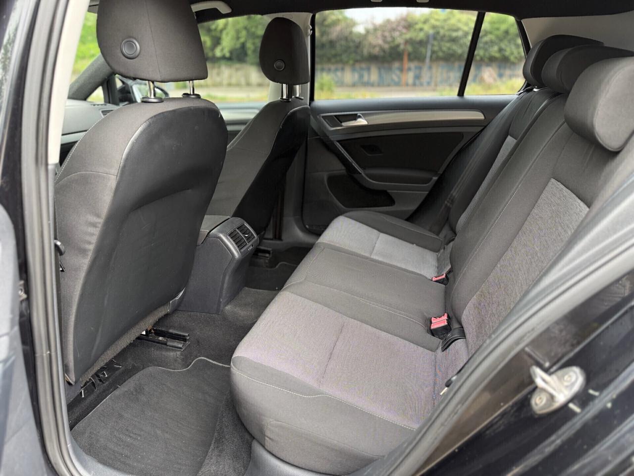 VOLKSWAGEN Golf 7 2014 1.6 TDI 105cv DSG