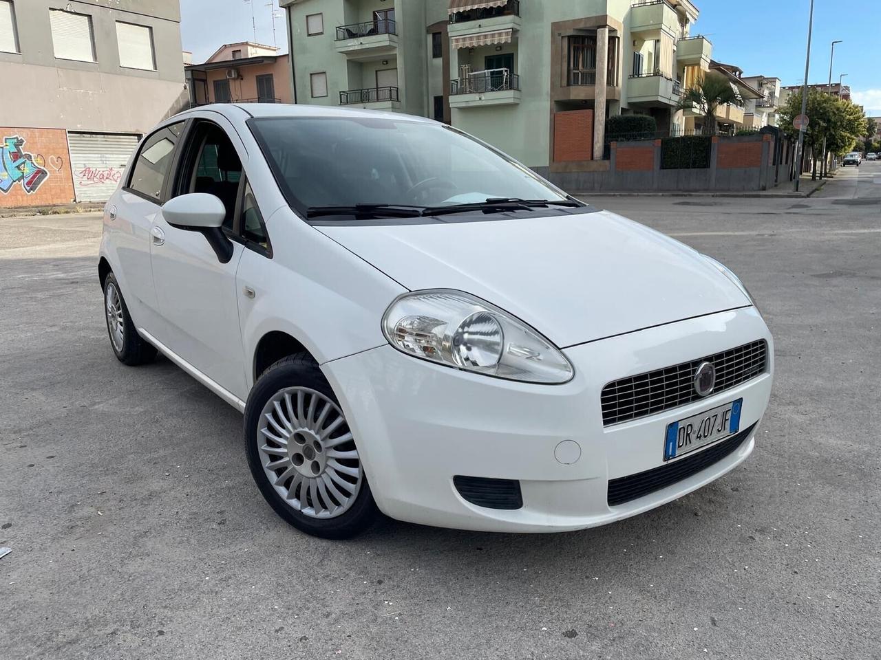 Fiat Grande Punto Restayling 1.3 MJT 75 CV 5 porte Dynamic Full