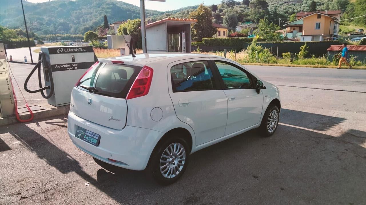 Fiat Grande Punto Grande Punto 1.4 Neopatentati Natural Power 2010