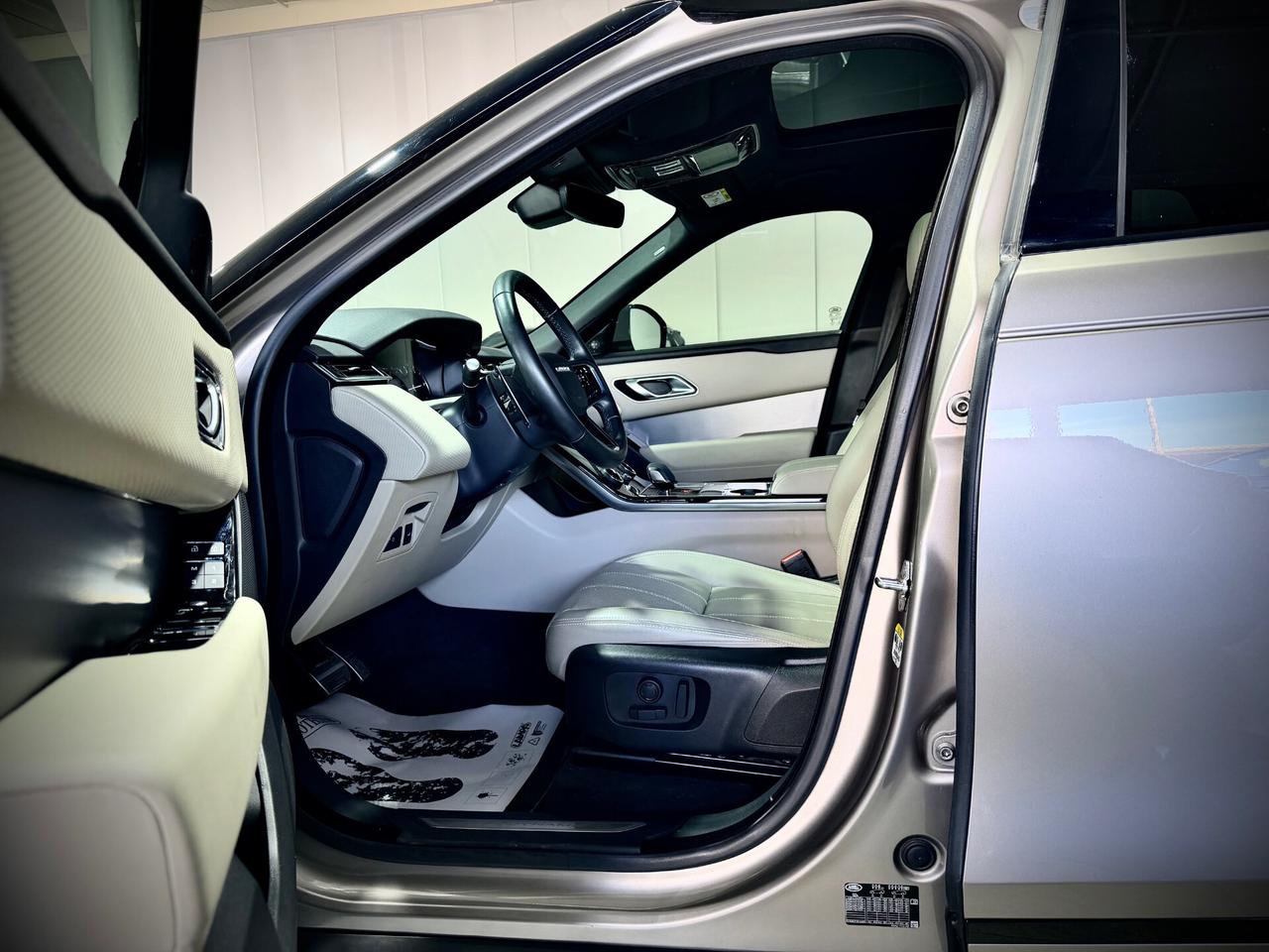 Land Rover Range Rover Velar 2.0d i4 204CV Mhev R-Dynamic