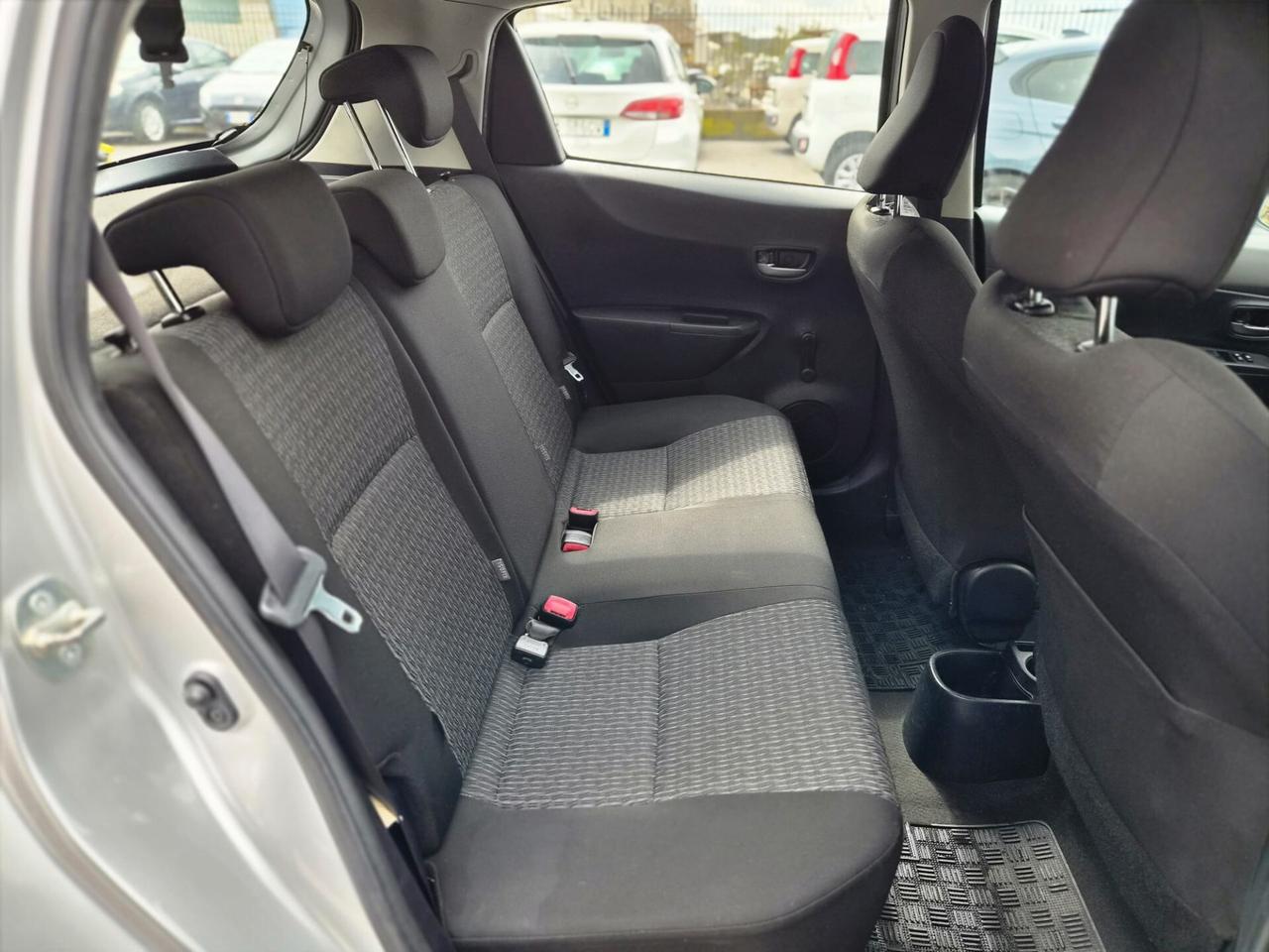 Toyota Yaris 1.3 5 porte Lounge