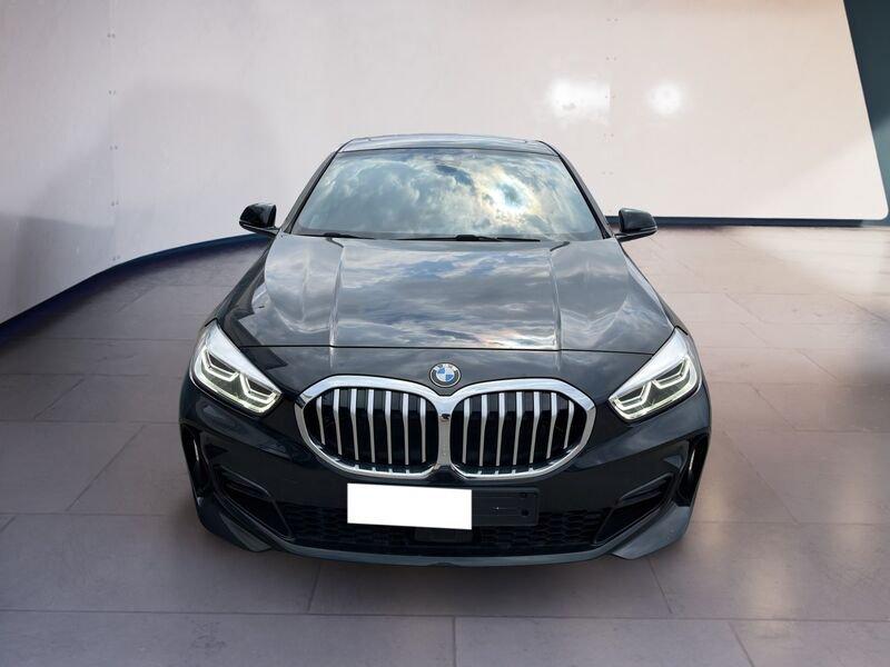 BMW Serie 1 F40 118d Msport auto