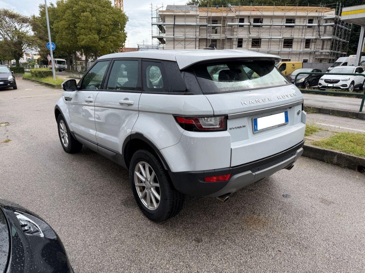 LAND ROVER - Range Rover Evoque - 2.0 TD4 5p. Pure