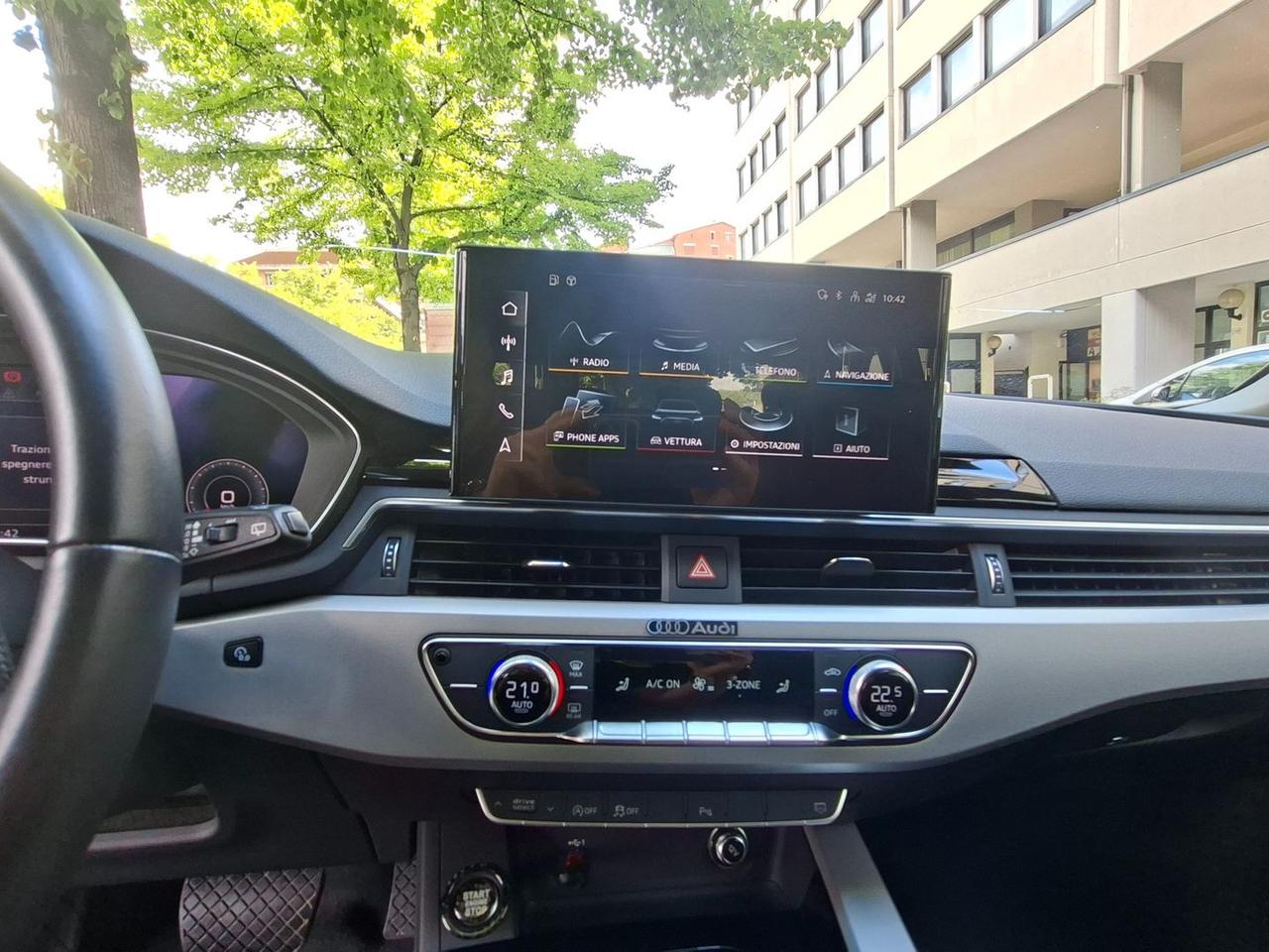 Audi A4 Business Advanced 2.0 40 TDI #6443