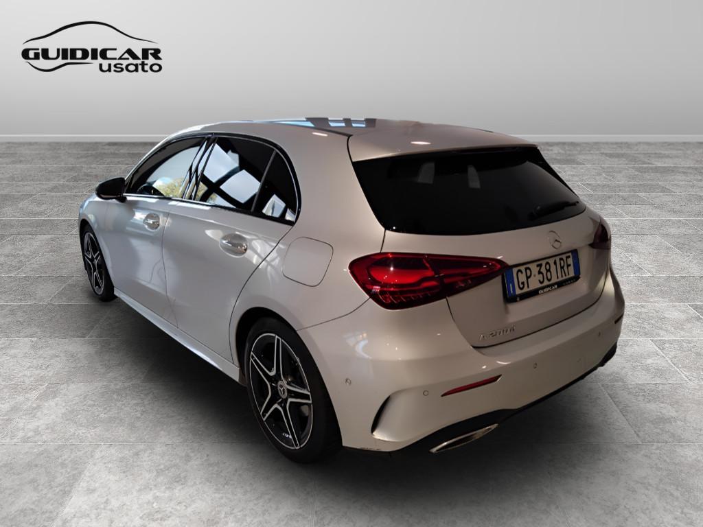 Mercedes-Benz Classe A - W177 2023 - A 200 d AMG Line Advanced Plus auto