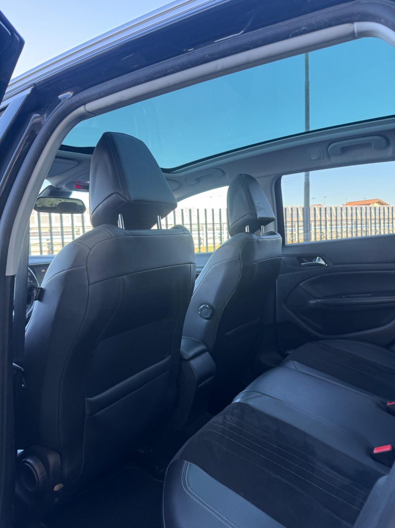 Peugeot 308 BlueHDi 150 S&S EAT6 SW GT Line