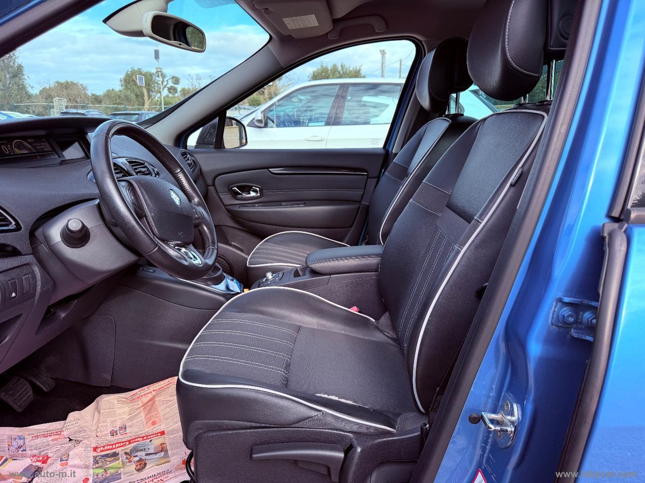 RENAULT Scénic 1.5 dCi 110 CV EDC Bose