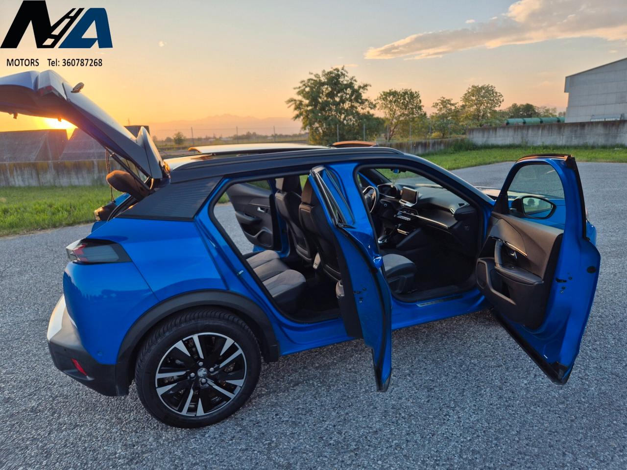 Peugeot 2008 motore elettrico 136 CV GT Line SI NEOPATENTATI
