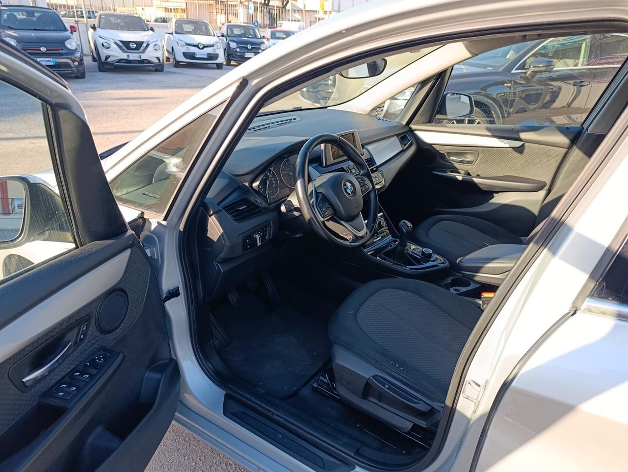 Bmw 214 214d Active Tourer Luxury