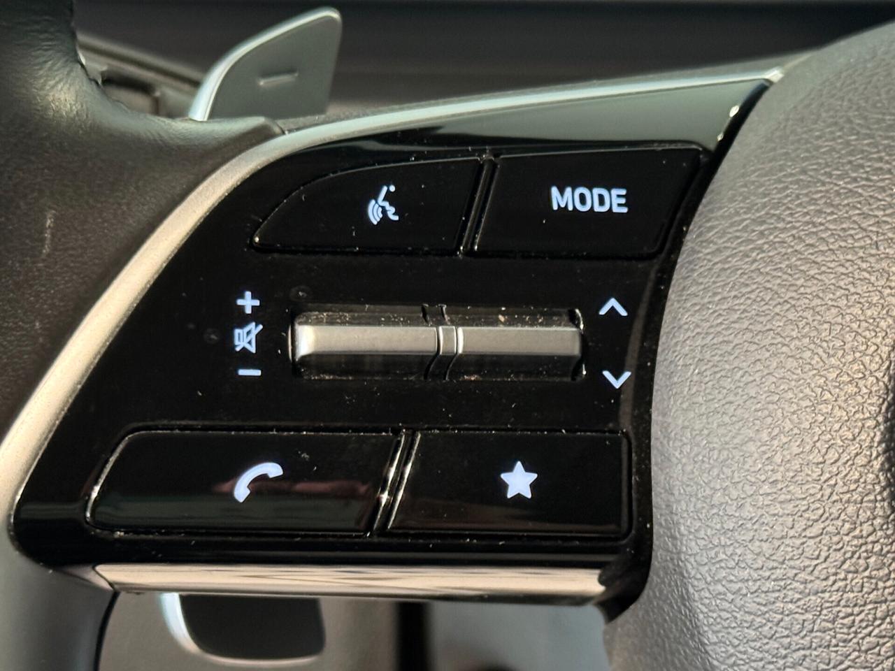 Hyundai STARIA 2.2 Wagon 2wd auto Led App conn 9p 18" (+Iva)