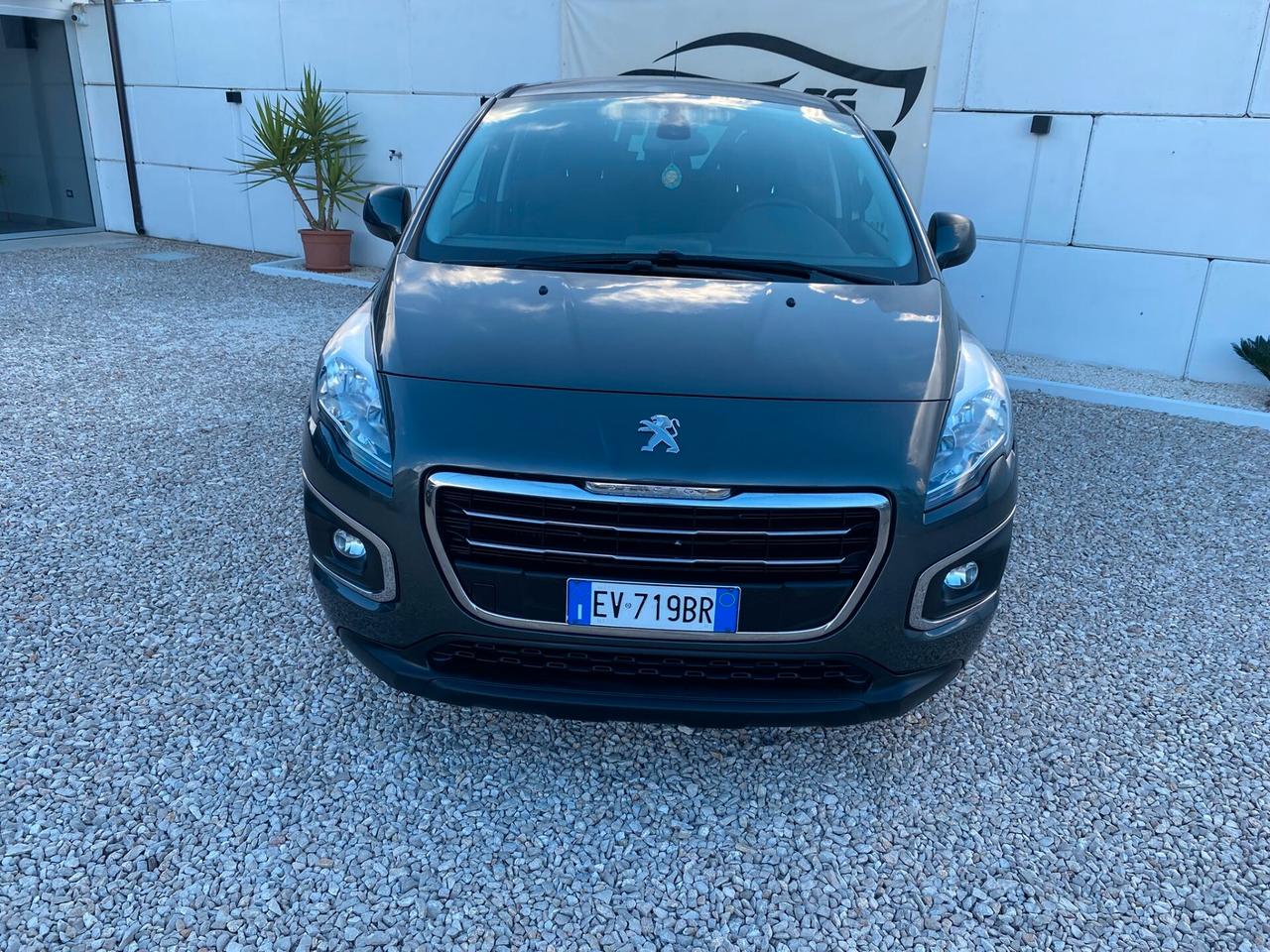 Peugeot 3008 1.6 HDi 115CV Allure