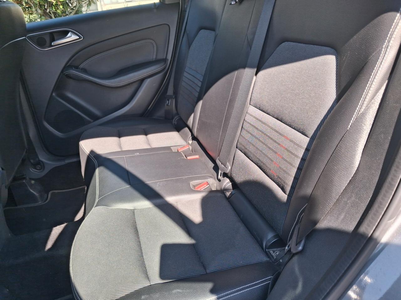 Mercedes-benz B 200 d Automatic 4Matic Premium