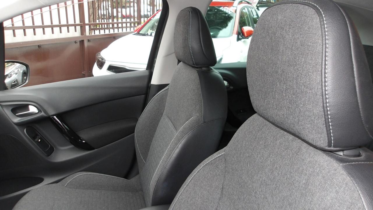 CITROEN C3 1.2 BENZ-NAVI-PREZZO PROMO!