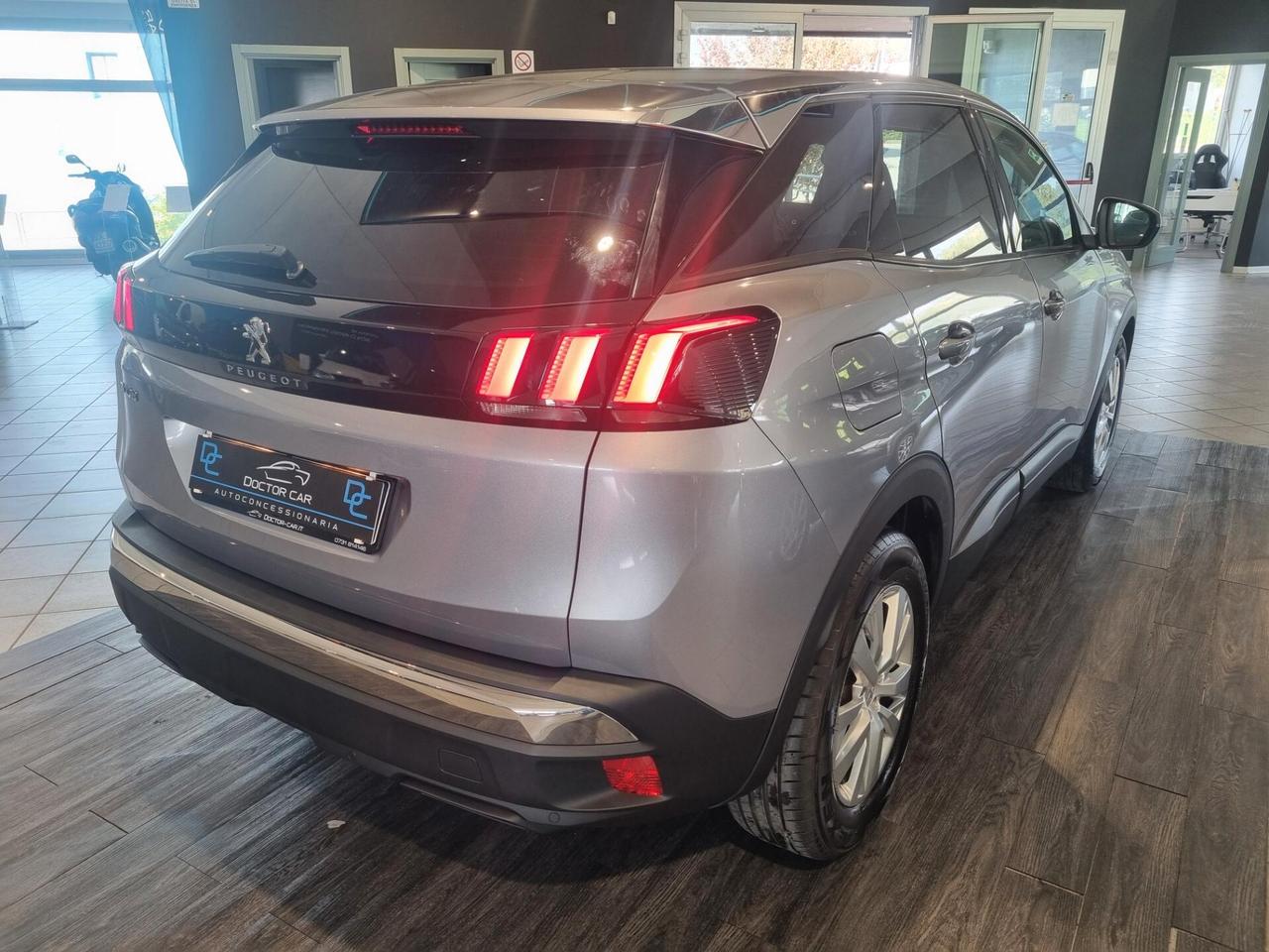 Peugeot 3008 BlueHDi 120 S&S Business