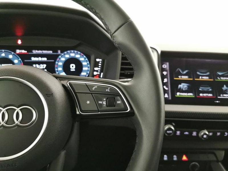 Audi A1 Sportback 25 1.0 tfsi s-tronic