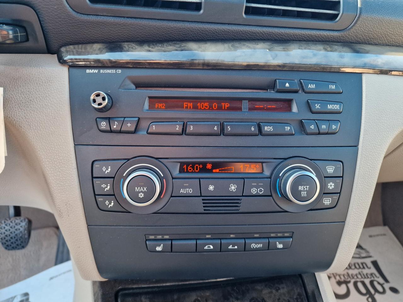 Bmw 118i Cabrio Attiva 143 CV