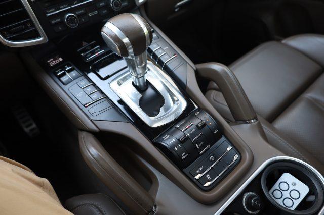 PORSCHE Cayenne 4.0 S Diesel 21" Panorama SOSPENSIONI UniPropietar
