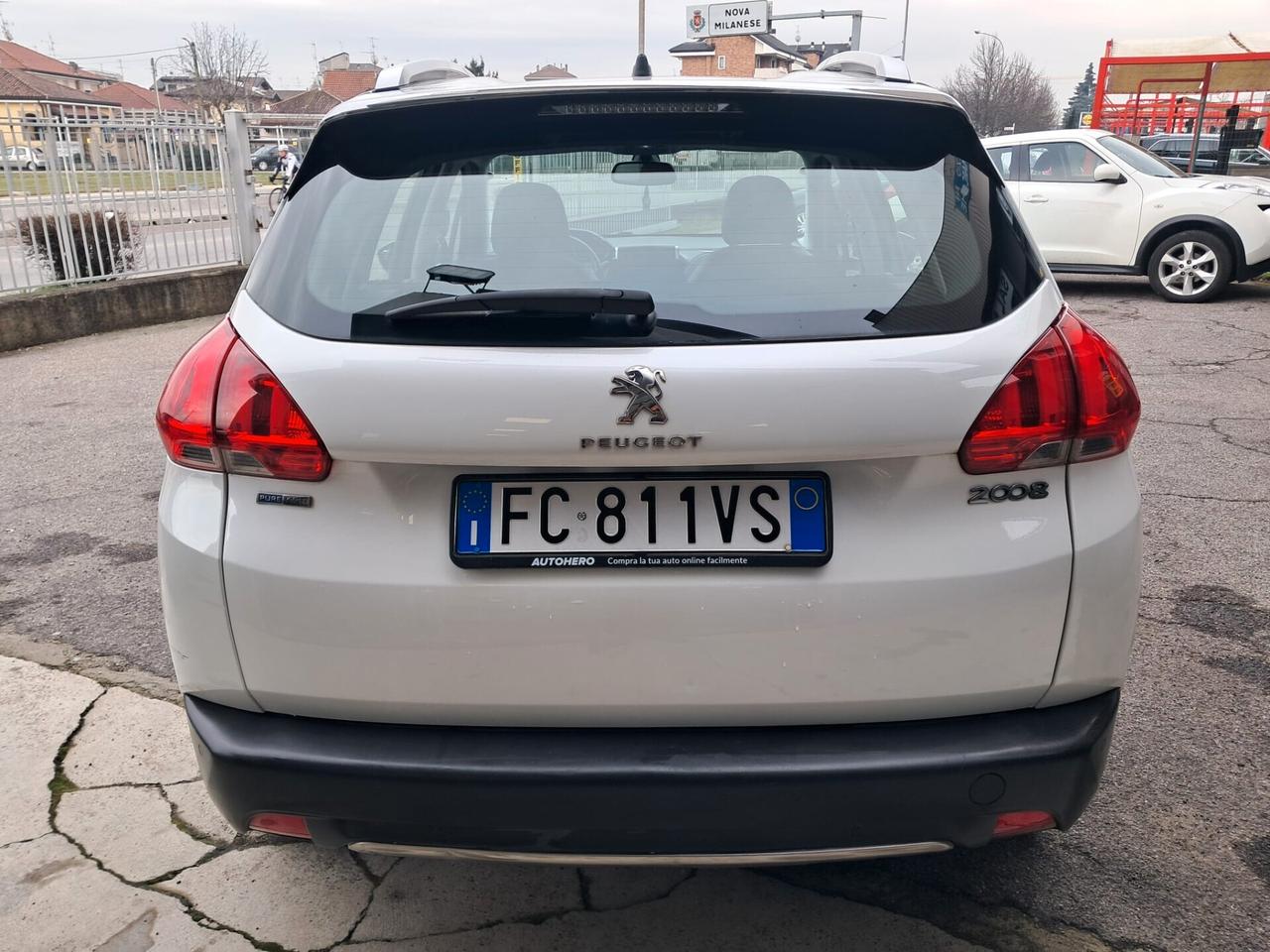 Peugeot 2008 PureTech 82 Allure OK NEOPATENTATI