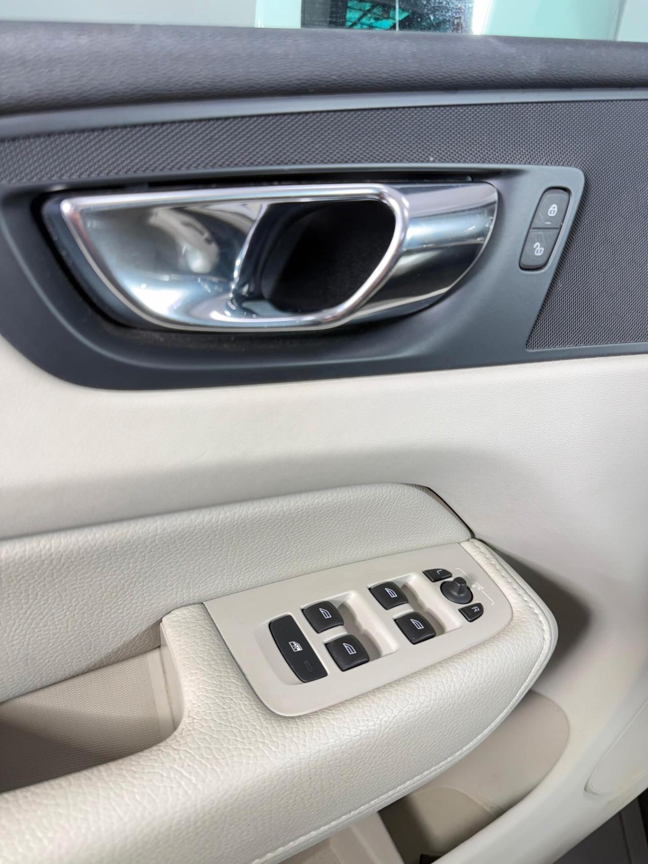 Volvo XC 60 XC60 D4 AWD Geartronic Inscription