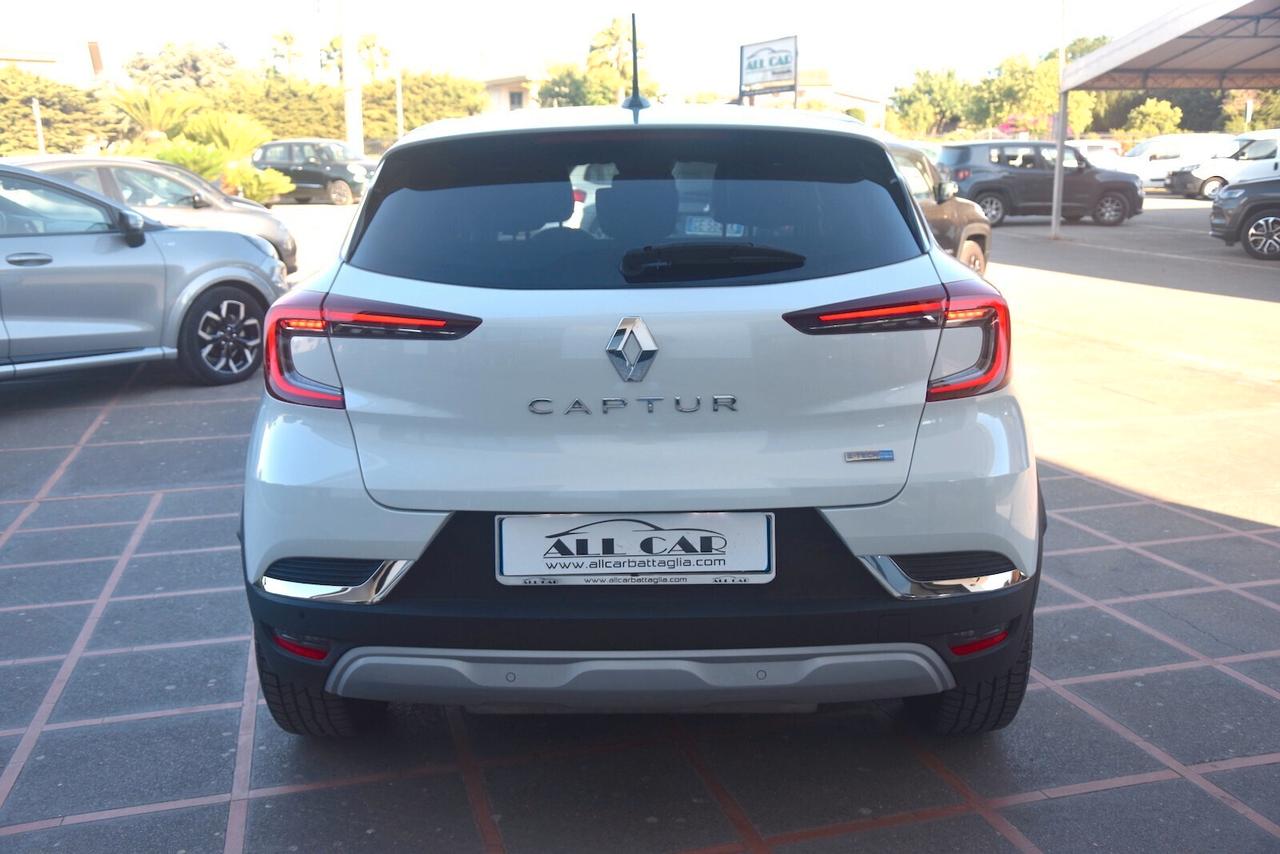 Renault Captur Plug-in Hybrid E-Tech 160cv Intens