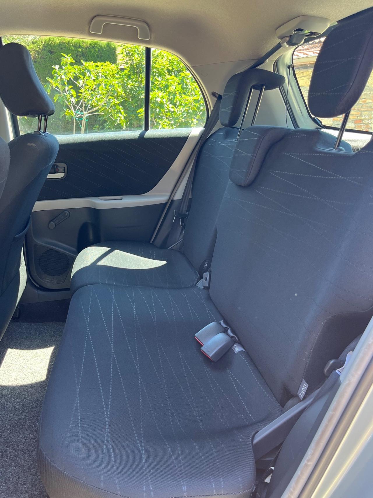 Toyota Yaris 1.4 D-4D Navi 90CV EUOR4 1PROPRIETA POCHI KM 120M CERTIFI