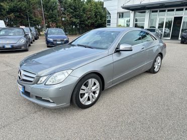 Mercedes-benz E 200 Coupé Avantgarde - 2010