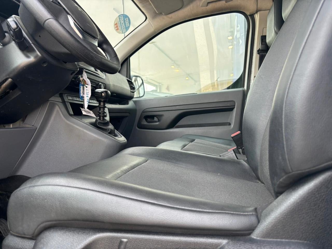 Peugeot Expert PREMIUM BlueHDi 120 PN Furgone SPOTICAR