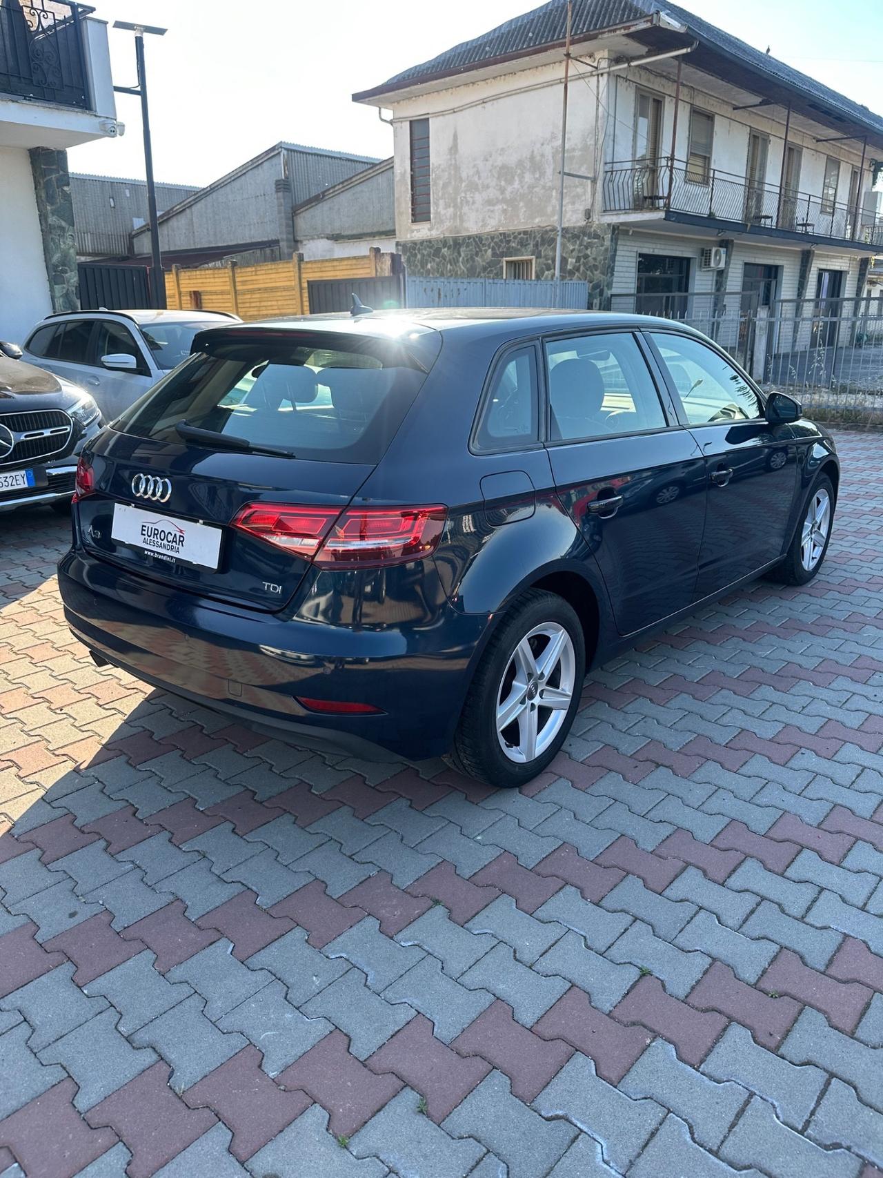 Audi A3 SPB 30 TDI Business