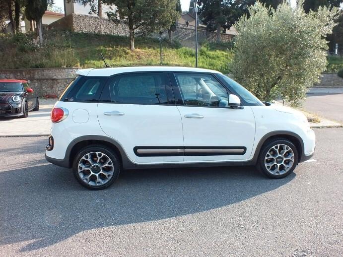 Fiat 500L 1.6mjt 105 CV Trekking*NAVI*PELLE*
