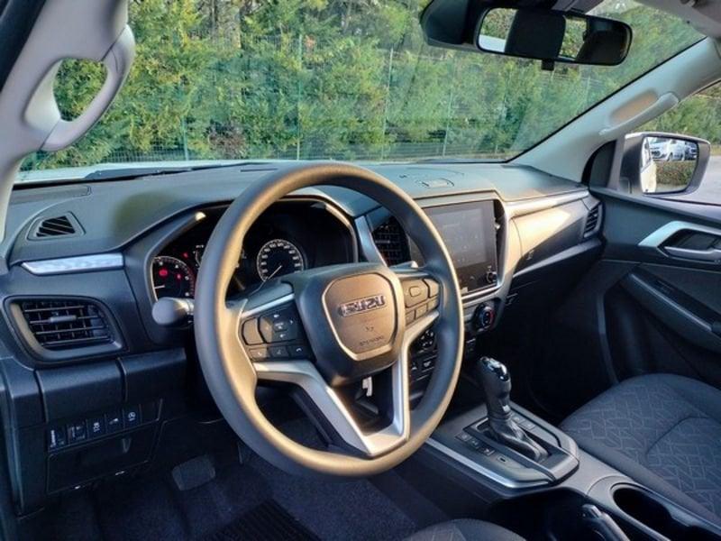 Isuzu D-Max N60 D-Max N60 1.9 aut. Crew BB+ Cab con Pedane e Shutter Lid!!