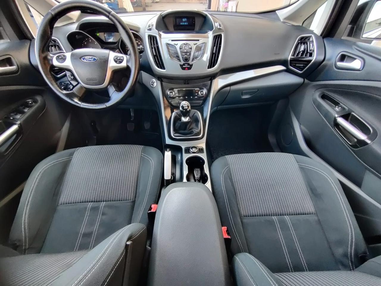 Ford C-Max 1.6 TDCi 7 posti