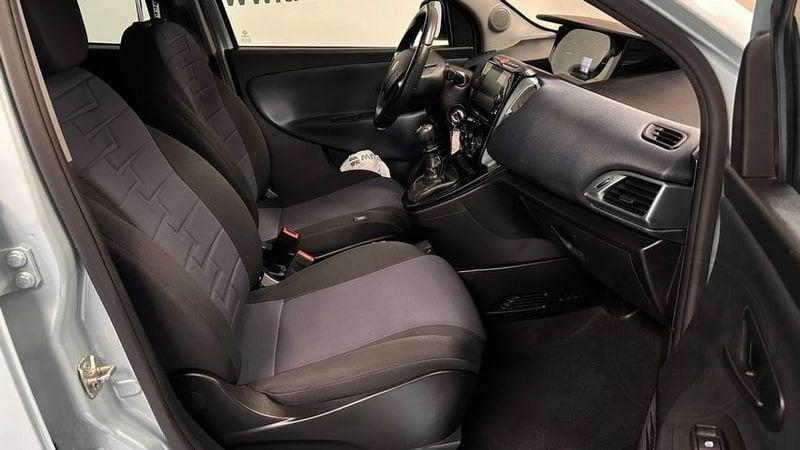 Lancia Ypsilon 1.0 FireFly 5 posti S&S Hybrid Gold *PREZZO REALE*