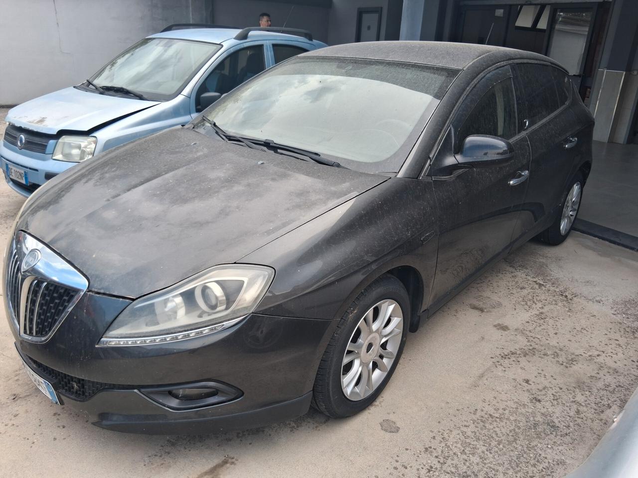 Lancia Delta 2.0 MJT DPF Oro