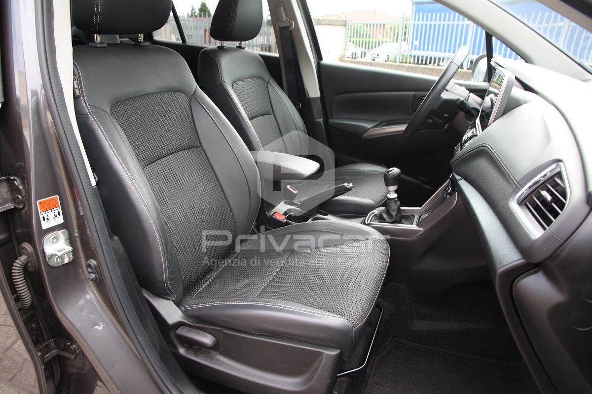 SUZUKI S-Cross 1.4 Hybrid Top