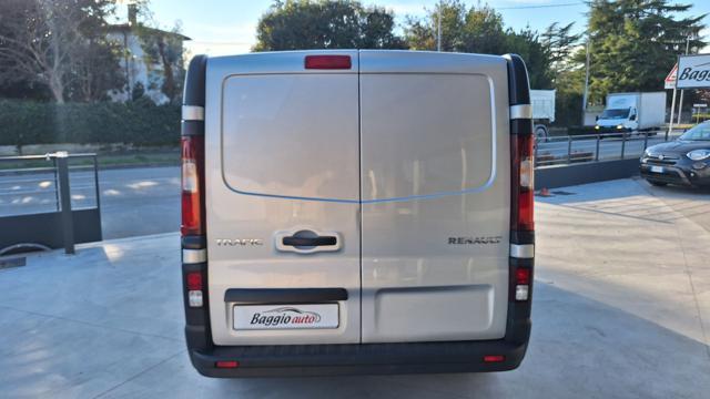 RENAULT Trafic T27 2.0 dCi 120CV PC-TN-DC Furgone Ice N°GG735
