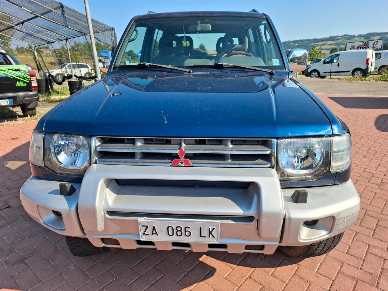 Mitsubishi Pajero 2.5 TDI Metal-top S.S. GLS Target