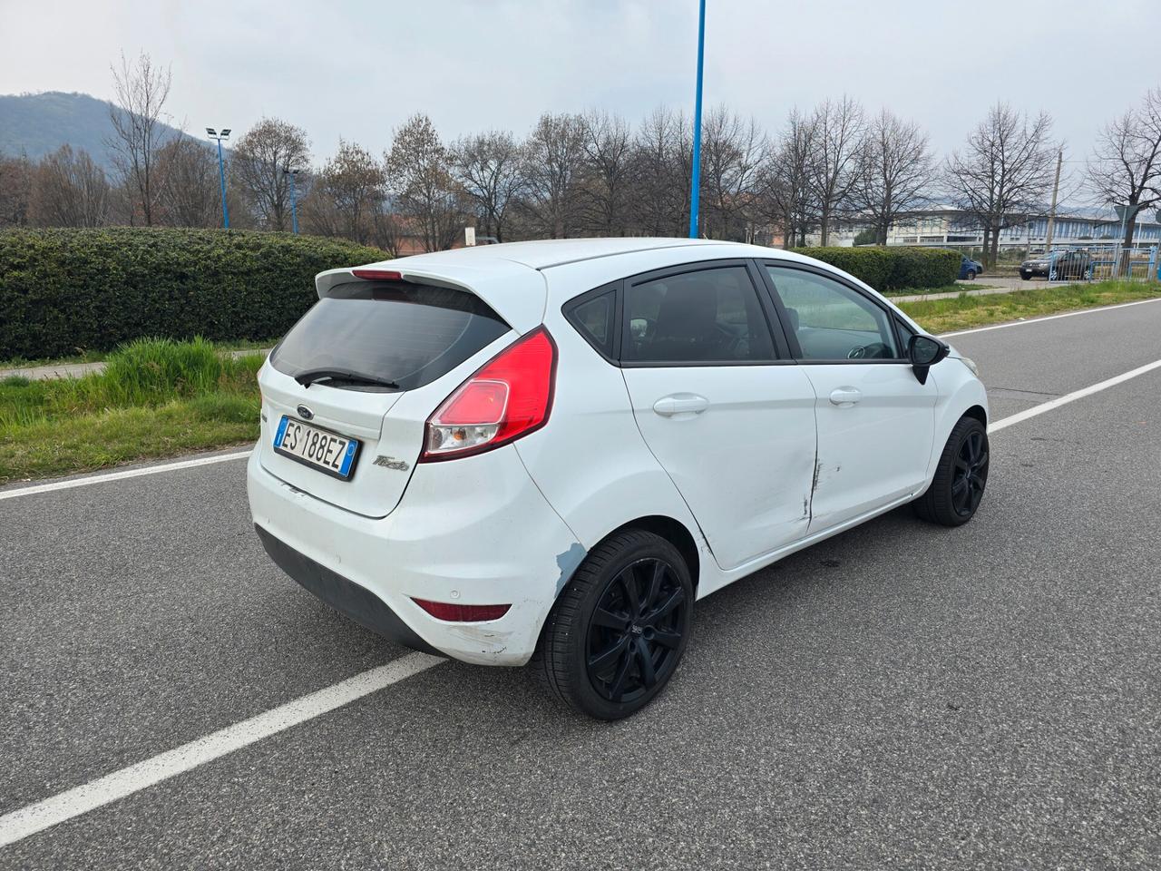 FORD FIESTA 1.4 TITANIUM "OK PER NEOPATENTATI"