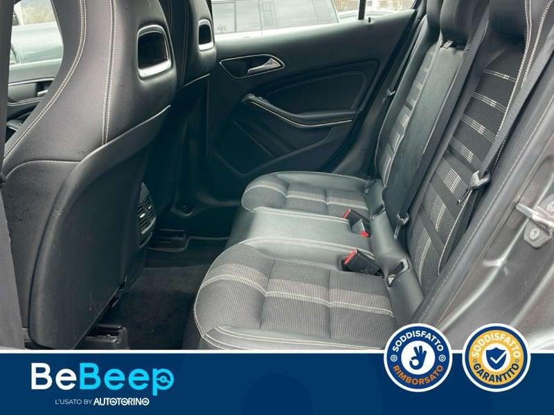 Mercedes-Benz GLA 200 D SPORT 4MATIC AUTO